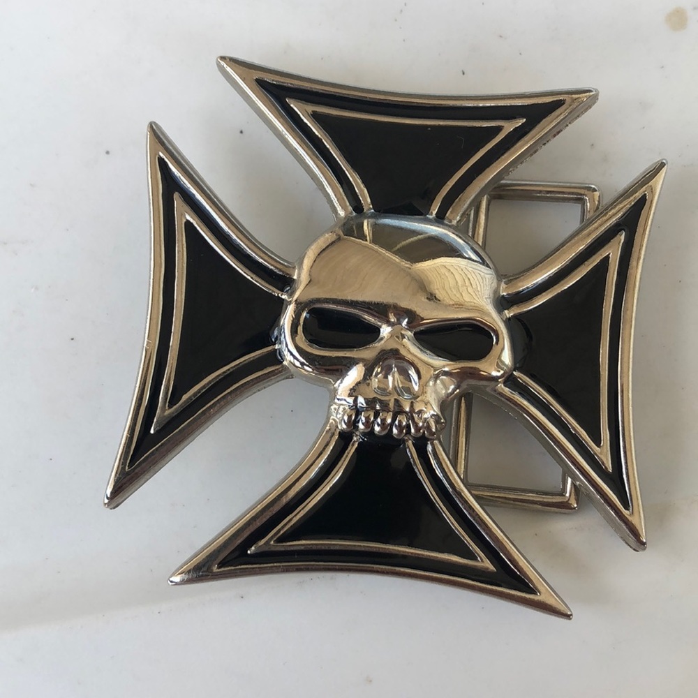 Skull and Black Maltese Cross Belt Buckle